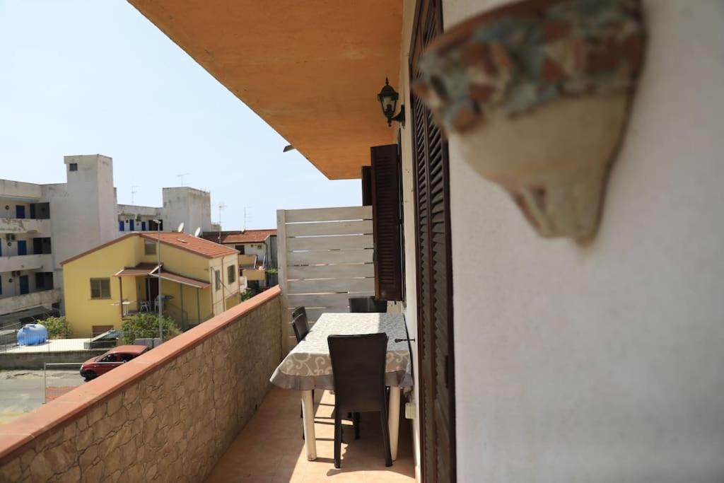 Due Minuti Dal Mare Con Balcone Vista Mare Apartman Tropea Kültér fotó