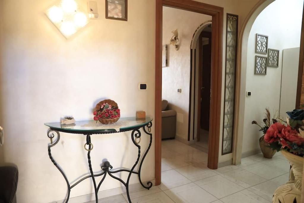 Due Minuti Dal Mare Con Balcone Vista Mare Apartman Tropea Kültér fotó